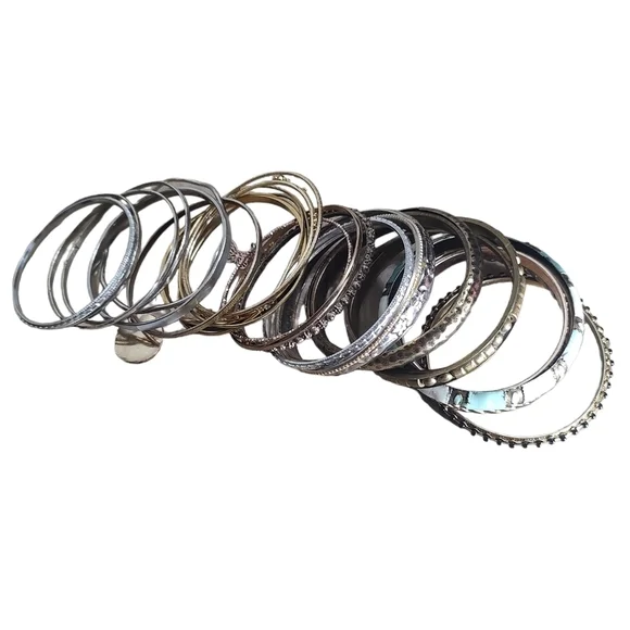 Bangle lot - Picture 1 of 3